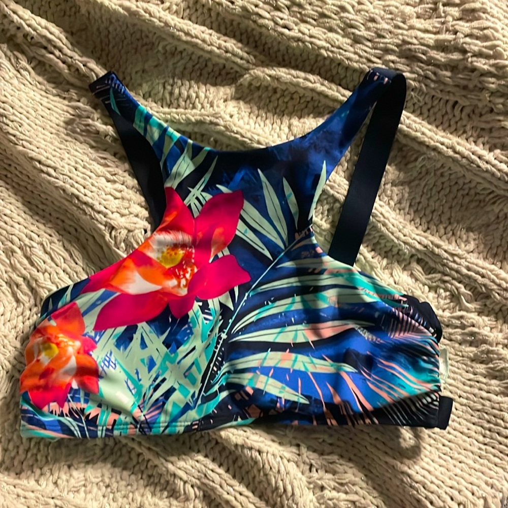 Xhilaration bikini top
